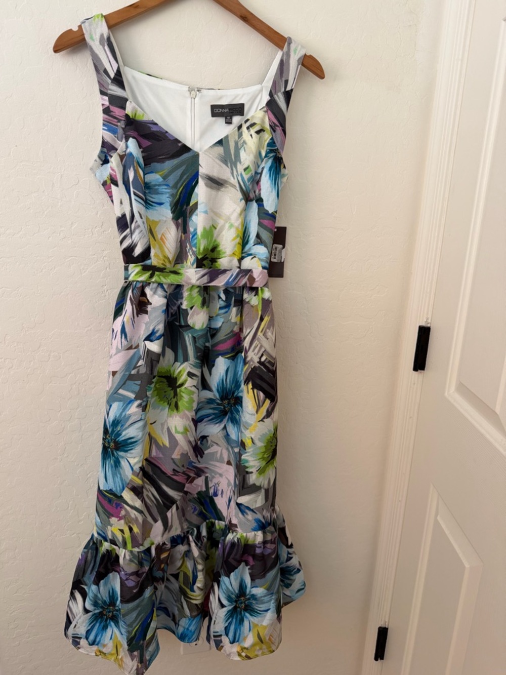 Donna Rico NWT Floral Dress